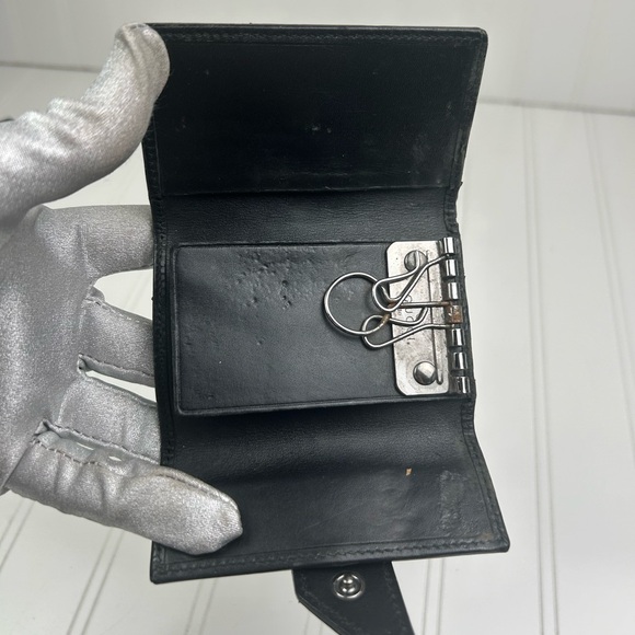 Gucci Black Key Ring Holder Wallet - Picture 7 of 12